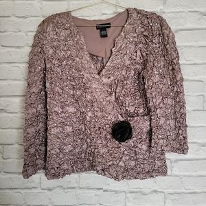 Cachet size 1X tan with black rose crumble Blouse